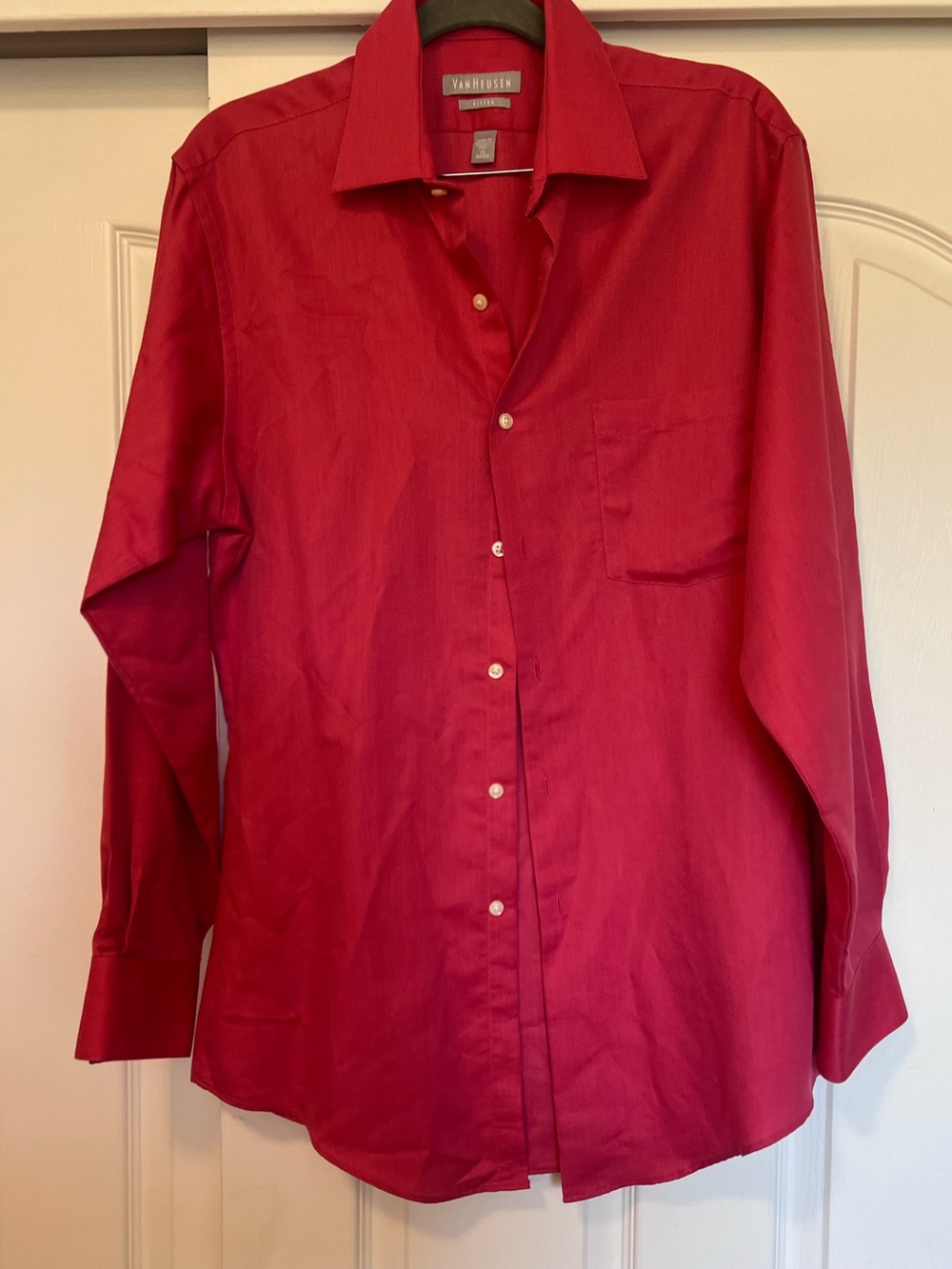 NWOT Van Heusen Men's Red Dress Shirt  15 32/33